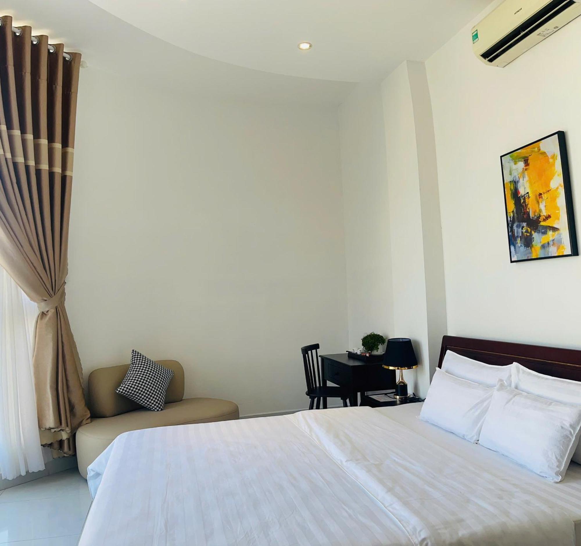Khach San Romo Hotel Quang Ngai Luaran gambar