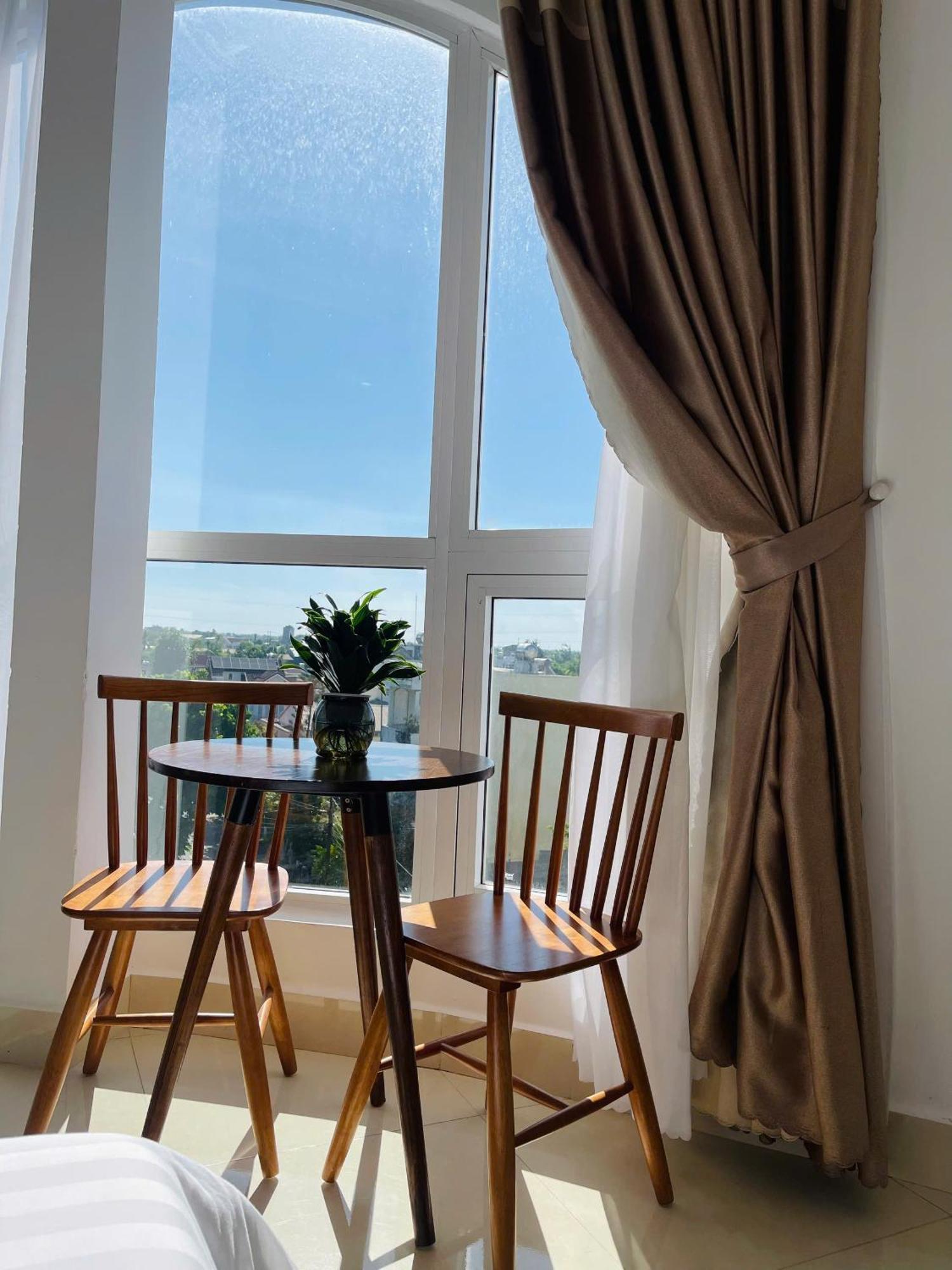 Khach San Romo Hotel Quang Ngai Luaran gambar