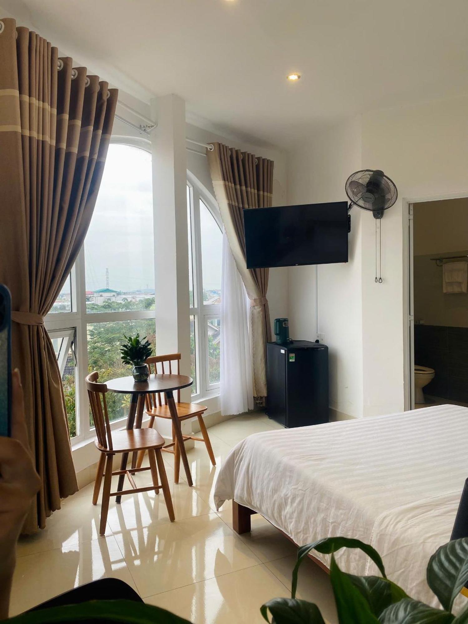 Khach San Romo Hotel Quang Ngai Luaran gambar