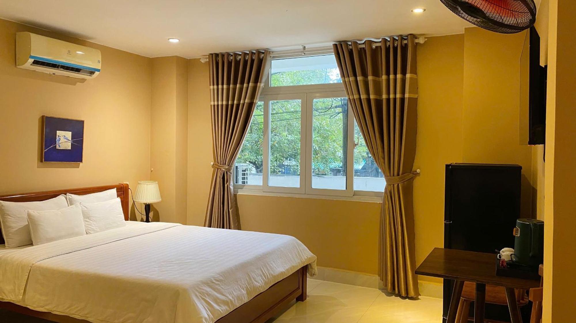 Khach San Romo Hotel Quang Ngai Luaran gambar