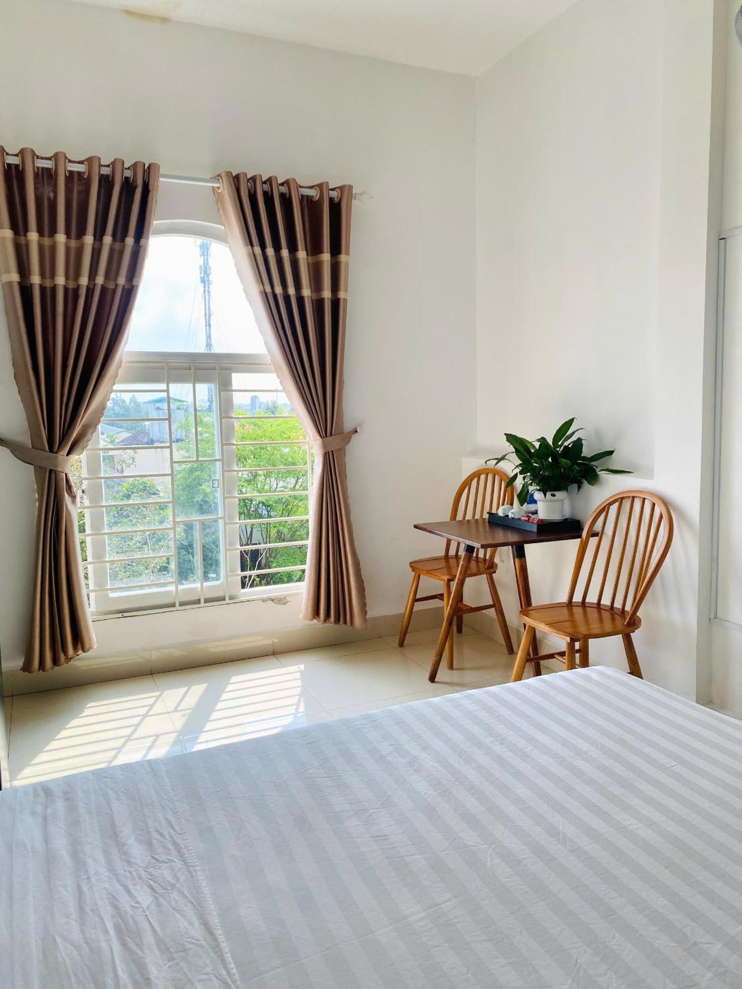 Khach San Romo Hotel Quang Ngai Luaran gambar