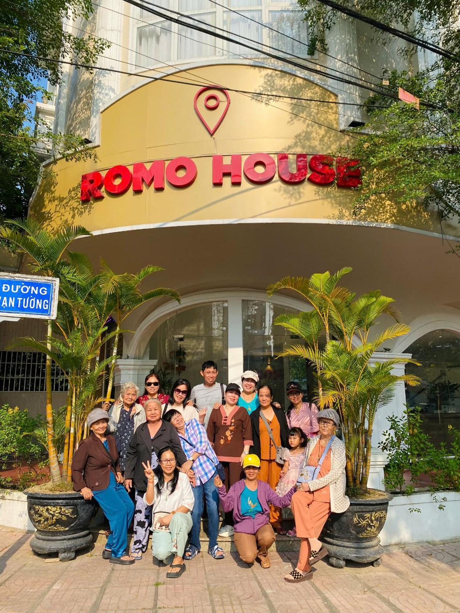 Khach San Romo Hotel Quang Ngai Luaran gambar